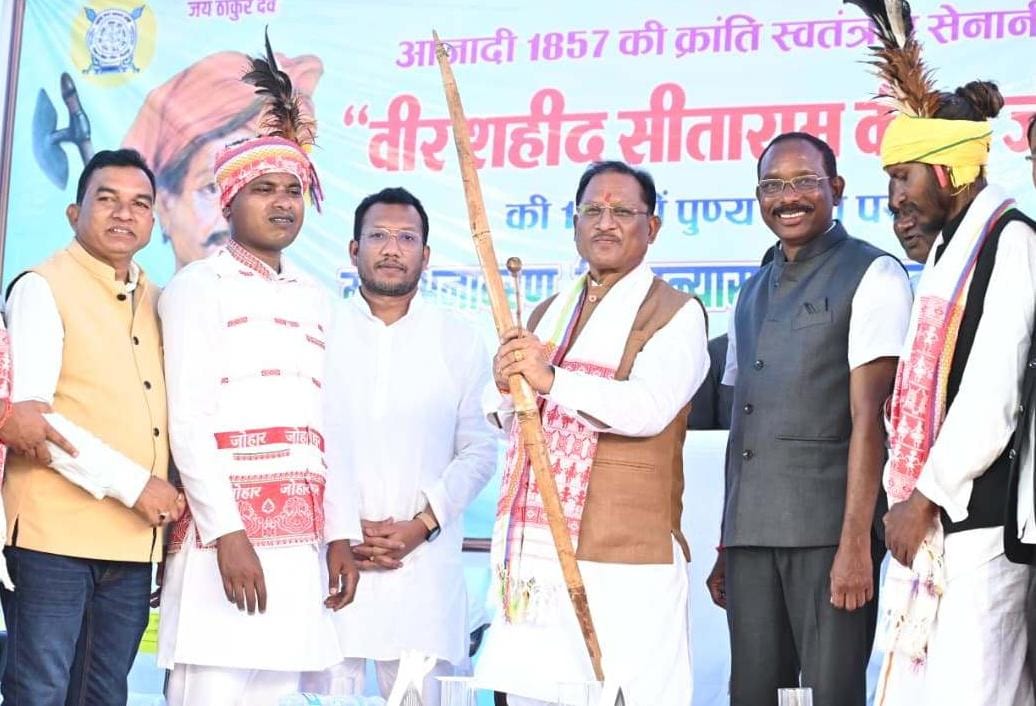 समाज की उन्नति और प्रगति के लिए शिक्षा ही एकमात्र मार्ग : मुख्यमंत्री समाज की उन्नति और प्रगति के लिए शिक्षा ही एकमात्र मार्ग : मुख्यमंत्री