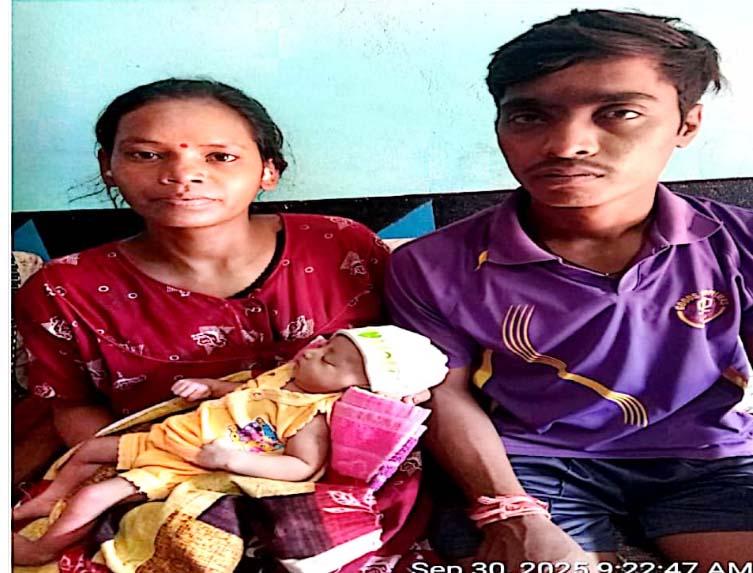 पोषण खजाना से मिली पुष्पा को नई ऊर्जा, सेहतमंद हुई बच्ची पोषण खजाना से मिली पुष्पा को नई ऊर्जा, सेहतमंद हुई बच्ची