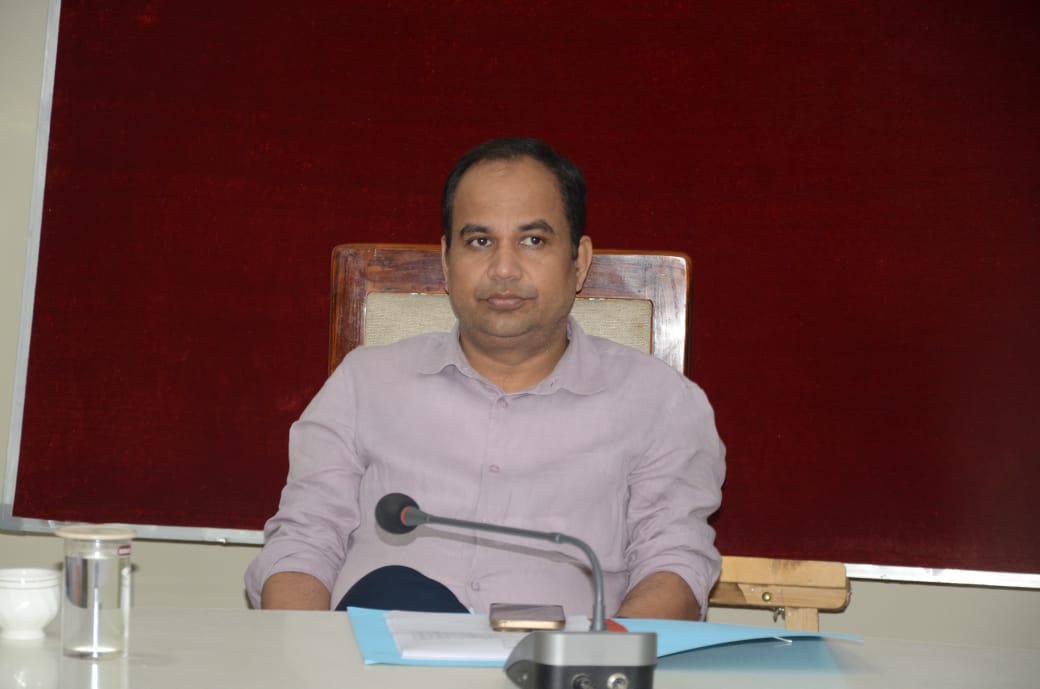 कलेक्टर ने की प्रधानमंत्री सूर्यघर मुफ्त बिजली योजना की प्रगति की समीक्षा कलेक्टर ने की प्रधानमंत्री सूर्यघर मुफ्त बिजली योजना की प्रगति की समीक्षा