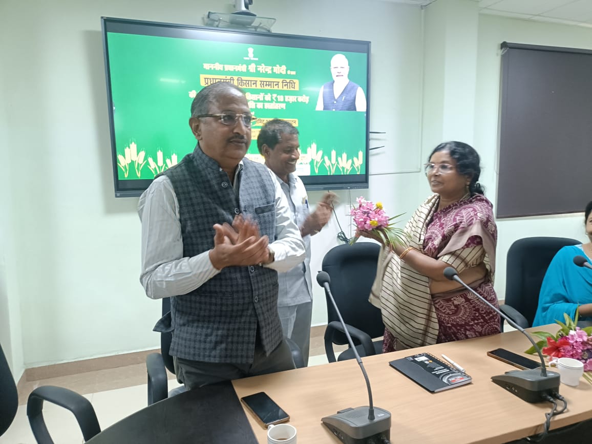 जिले में प्रधानमंत्री किसान सम्मान निधि योजना अंतर्गत 21वीं किश्त जारी किये जाने के अवसर पर पी.एम. किसान दिवस का आयोजन जिले में प्रधानमंत्री किसान सम्मान निधि योजना अंतर्गत 21वीं किश्त जारी किये जाने के अवसर पर पी.एम. किसान दिवस का आयोजन