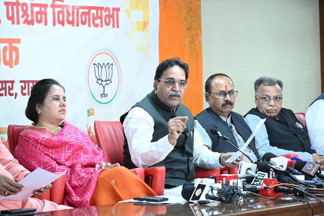 चौपाटी की जगह हमारी सरकार एजुकेशन हब के तौर पर विकसित करने के लिए प्रतिबद्ध है : मूणत चौपाटी की जगह हमारी सरकार एजुकेशन हब के तौर पर विकसित करने के लिए प्रतिबद्ध है : मूणत