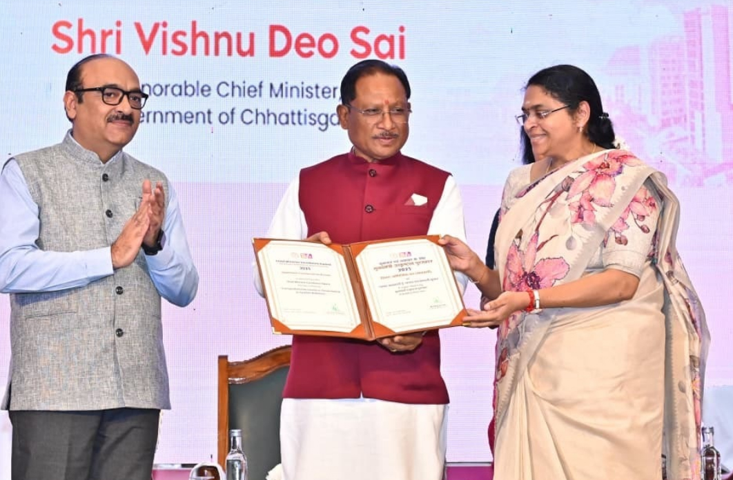 आधुनिक ऑनलाइन तकनीकों ने बढ़ाई आबकारी विभाग की पारदर्शी व्यवस्था में विश्वसनीयता आधुनिक ऑनलाइन तकनीकों ने बढ़ाई आबकारी विभाग की पारदर्शी व्यवस्था में विश्वसनीयता