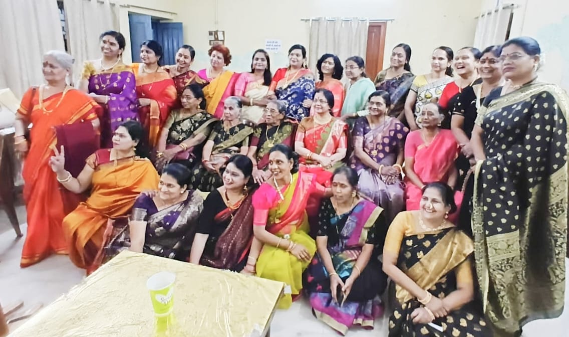 महाराष्ट्र मंडल के महिला केंद्रों में हल्दी-कुंकू के साथ स्पर्धाओं की होड़ महाराष्ट्र मंडल के महिला केंद्रों में हल्दी-कुंकू के साथ स्पर्धाओं की होड़