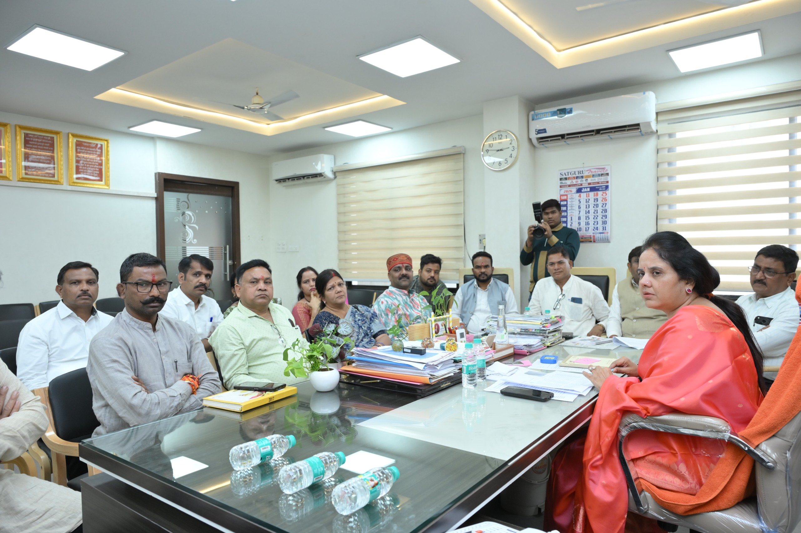 रायपुर नगर निगम क्षेत्र में दस करोड़ से होगा डामरीकरण कार्य रायपुर नगर निगम क्षेत्र में दस करोड़ से होगा डामरीकरण कार्य