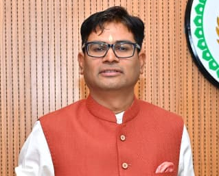 5 नए साइबर थानों का प्रदेश में होगा निर्माण...15 नए पुलिस थाना बनेंगे 5 नए साइबर थानों का प्रदेश में होगा निर्माण...15 नए पुलिस थाना बनेंगे