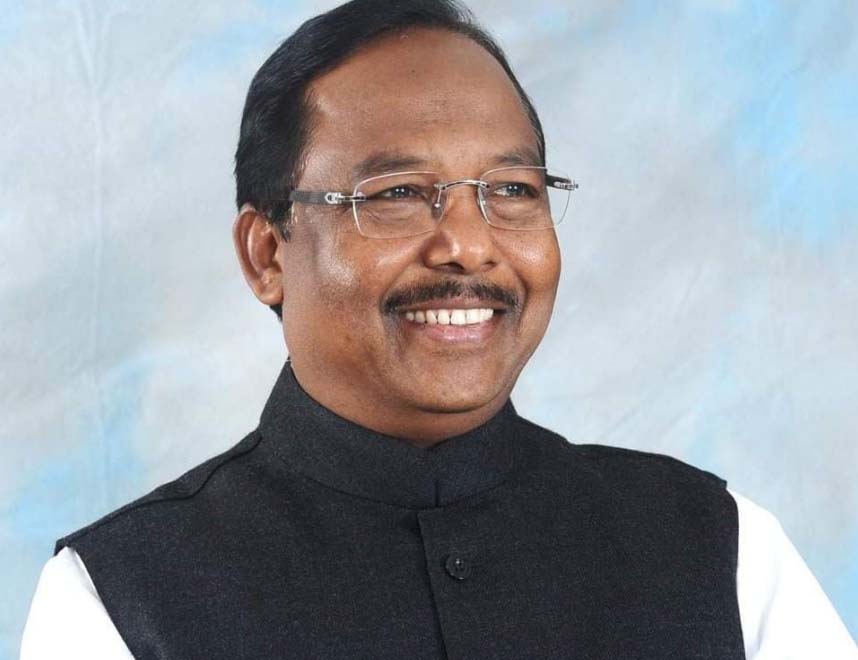 किसानों, गरीबों और कमजोर वर्गों के विकास के लिए मील का पत्थर साबित होगा बजट ‘‘संकल्प’’: राम विचार नेताम किसानों, गरीबों और कमजोर वर्गों के विकास के लिए मील का पत्थर साबित होगा बजट ‘‘संकल्प’’: राम विचार नेताम