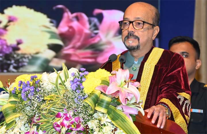 शिक्षा का मूल उद्देश्य केवल आजीविका प्राप्त करना नहीं बल्कि ज्ञान और बुद्धिमत्ता प्राप्त कर पूरे समाज का विकास होना चाहिए- रमेन डेका शिक्षा का मूल उद्देश्य केवल आजीविका प्राप्त करना नहीं बल्कि ज्ञान और बुद्धिमत्ता प्राप्त कर पूरे समाज का विकास होना चाहिए- रमेन डेका