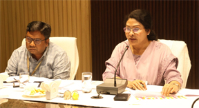 राजस्व प्रकरणों का निराकरण निर्धारित समयावधि में सुनिश्चित करें: कलेक्टर मिश्रा राजस्व प्रकरणों का निराकरण निर्धारित समयावधि में सुनिश्चित करें: कलेक्टर मिश्रा