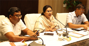 सुशासन तिहार के दौरान प्राप्त आवेदनों का निर्धारित समयावधि में युक्तियुक्त ढंग से निराकरण सुनिश्चित की जाए: कलेक्टर सुशासन तिहार के दौरान प्राप्त आवेदनों का निर्धारित समयावधि में युक्तियुक्त ढंग से निराकरण सुनिश्चित की जाए: कलेक्टर