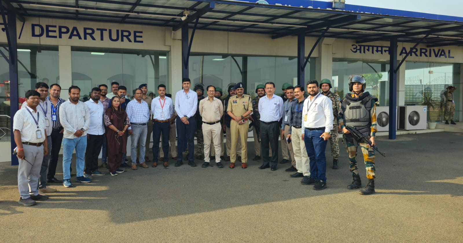 बिलासा एयरपोर्ट पर एंटी हाईजैक मॉक ड्रिल बिलासा एयरपोर्ट पर एंटी हाईजैक मॉक ड्रिल