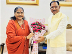 मुख्यमंत्री विष्णु देव साय से राष्ट्रीय पिछड़ा वर्ग आयोग की अध्यक्ष साध्वी निरंजन ज्योति ने की सौजन्य भेंट मुख्यमंत्री विष्णु देव साय से राष्ट्रीय पिछड़ा वर्ग आयोग की अध्यक्ष साध्वी निरंजन ज्योति ने की सौजन्य भेंट