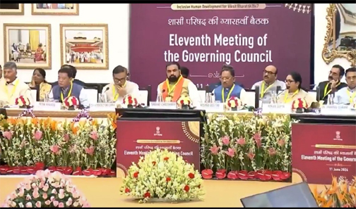 बस्तर में दूध, खेतों तक पानी, युवाओं को काम और गांवों को नई पहचान देने की तैयारी बस्तर में दूध, खेतों तक पानी, युवाओं को काम और गांवों को नई पहचान देने की तैयारी