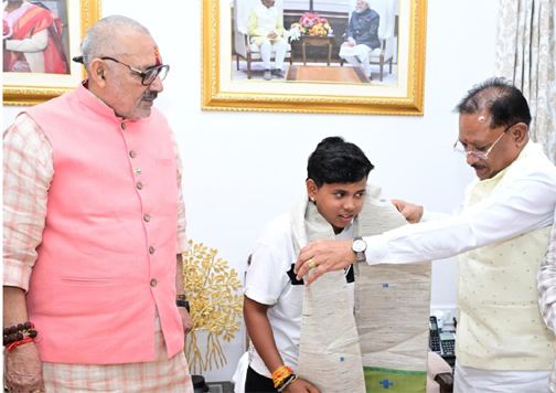 महक की उपलब्धि पूरे छत्तीसगढ़ के लिए गौरव का विषय : मुख्यमंत्री विष्णुदेव साय महक की उपलब्धि पूरे छत्तीसगढ़ के लिए गौरव का विषय : मुख्यमंत्री विष्णुदेव साय