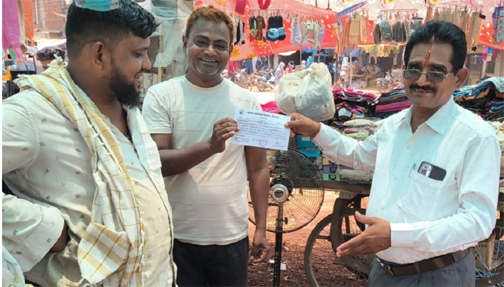 भिलाई में सिंगल यूज प्लास्टिक पर सख्त कार्रवाई, 15 प्रतिष्ठानों पर चालानी कार्रवाई भिलाई में सिंगल यूज प्लास्टिक पर सख्त कार्रवाई, 15 प्रतिष्ठानों पर चालानी कार्रवाई