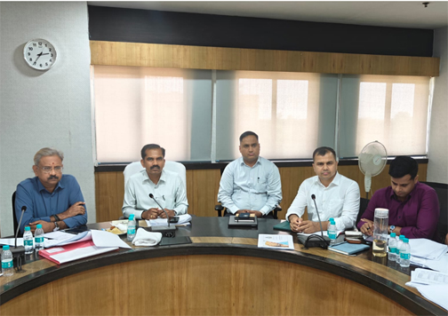 RTO/DTO मुख्यालय में उपस्थित रहें, बकाया वसूली अभियान तेज करें-सचिव एवं परिवहन आयुक्त एस प्रकाश RTO/DTO मुख्यालय में उपस्थित रहें, बकाया वसूली अभियान तेज करें-सचिव एवं परिवहन आयुक्त एस प्रकाश