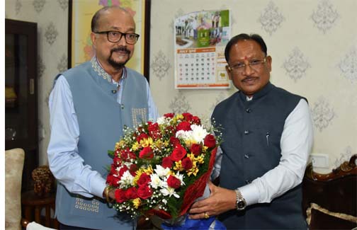 राज्यपाल श्री डेका से मुख्यमंत्री श्री साय ने सौजन्य भेंट की राज्यपाल श्री डेका से मुख्यमंत्री श्री साय ने सौजन्य भेंट की