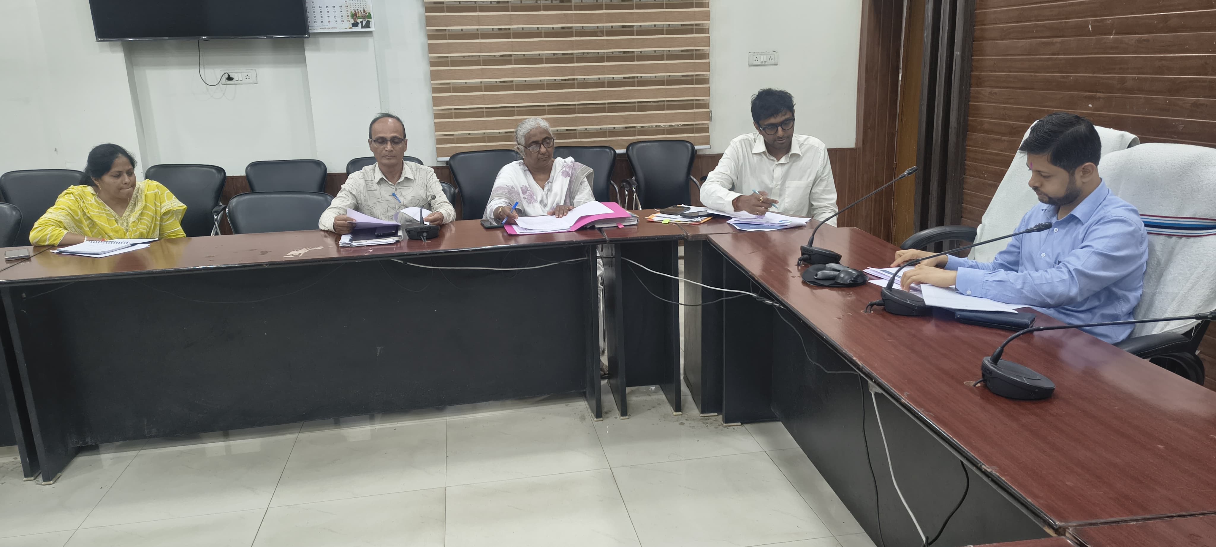 जिला जल एवं स्वच्छता मिशन की बैठक संपन्न, जलप्रदाय योजनाओं की प्रगति की समीक्षा जिला जल एवं स्वच्छता मिशन की बैठक संपन्न, जलप्रदाय योजनाओं की प्रगति की समीक्षा
