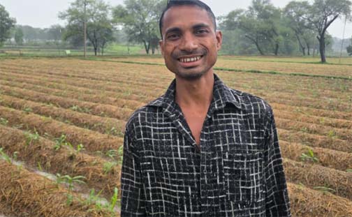 ’धान की जगह अदरक की खेती से किसानों की बढ़ रही आय, फसल विविधीकरण से मिल रही नई आर्थिक मजबूती’ ’धान की जगह अदरक की खेती से किसानों की बढ़ रही आय, फसल विविधीकरण से मिल रही नई आर्थिक मजबूती’