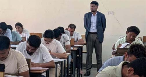 राजनांदगांव जिले के 7 केन्द्रों में सूबेदार, उप निरीक्षक संवर्ग एवं प्लाटून कमांडर परीक्षा का हुआ आयोजन राजनांदगांव जिले के 7 केन्द्रों में सूबेदार, उप निरीक्षक संवर्ग एवं प्लाटून कमांडर परीक्षा का हुआ आयोजन