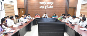 सभी शिक्षकों की शत-प्रतिशत बायोमेट्रिक उपस्थिति और आयुष्मान कार्ड बनाने पर दें विशेष जोर सभी शिक्षकों की शत-प्रतिशत बायोमेट्रिक उपस्थिति और आयुष्मान कार्ड बनाने पर दें विशेष जोर