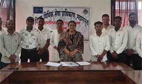 नालसा द्वारा संचालित योजनाओं के सफल क्रियान्वयन के लिए प्राधिकरण की सचिव द्वारा दी गई अधिकार मित्रों को प्रशिक्षण नालसा द्वारा संचालित योजनाओं के सफल क्रियान्वयन के लिए प्राधिकरण की सचिव द्वारा दी गई अधिकार मित्रों को प्रशिक्षण