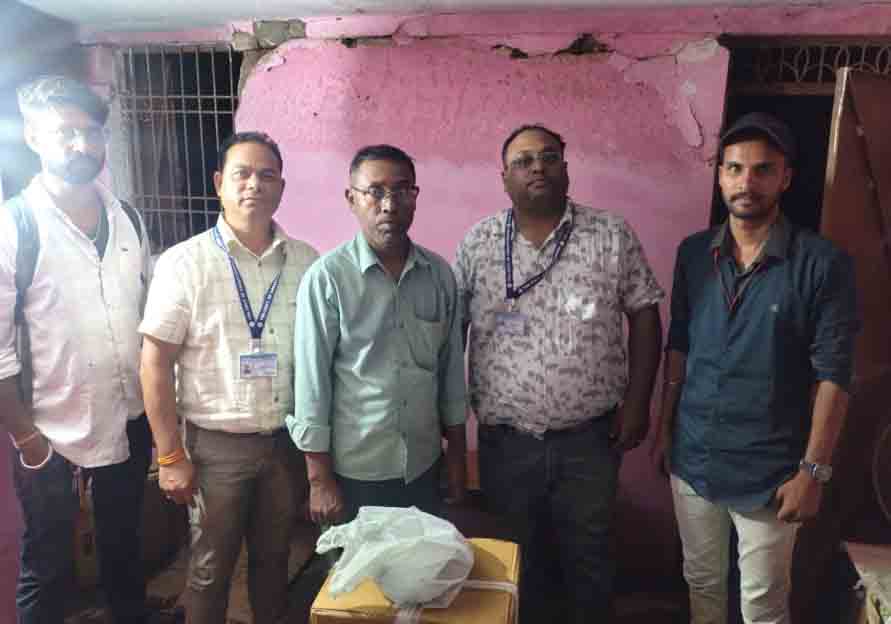 खमरिया में बिना औषधि अनुज्ञप्ति के 36 प्रकार की दवाइयां जब्त खमरिया में बिना औषधि अनुज्ञप्ति के 36 प्रकार की दवाइयां जब्त