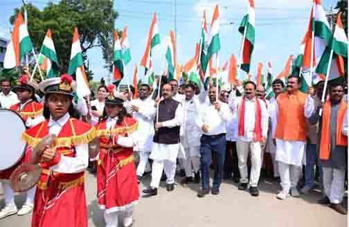 देशभक्ति से ओतप्रोत अप्रतिम उत्साह के साथ निकली तिरंगा यात्रा, उप मुख्यमंत्री अरुण साव हुए शामिल देशभक्ति से ओतप्रोत अप्रतिम उत्साह के साथ निकली तिरंगा यात्रा, उप मुख्यमंत्री अरुण साव हुए शामिल