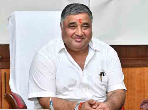 कृषि, प्रकृति और लोकपरंपराओं से जुड़ा छत्तीसगढ़ का पहला तिहार हरेली हमारी सांस्कृतिक पहचान : राजेश अग्रवाल कृषि, प्रकृति और लोकपरंपराओं से जुड़ा छत्तीसगढ़ का पहला तिहार हरेली हमारी सांस्कृतिक पहचान : राजेश अग्रवाल