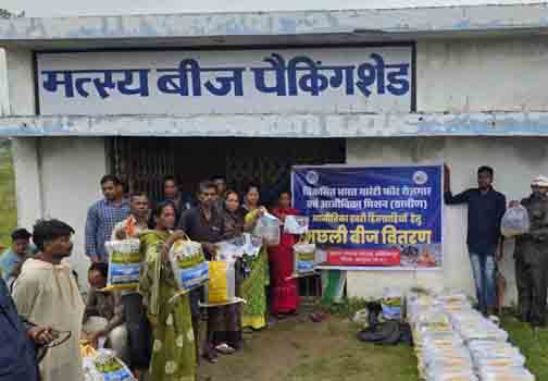 ’आजीविका डबरी और नवा तरिया से ग्रामीण अर्थव्यवस्था को मिल रहा नया आधार’ ’आजीविका डबरी और नवा तरिया से ग्रामीण अर्थव्यवस्था को मिल रहा नया आधार’