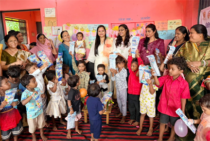 जन्मदिन बना यादगार, बच्चों संग बांटी गई खुशियाँ जन्मदिन बना यादगार, बच्चों संग बांटी गई खुशियाँ