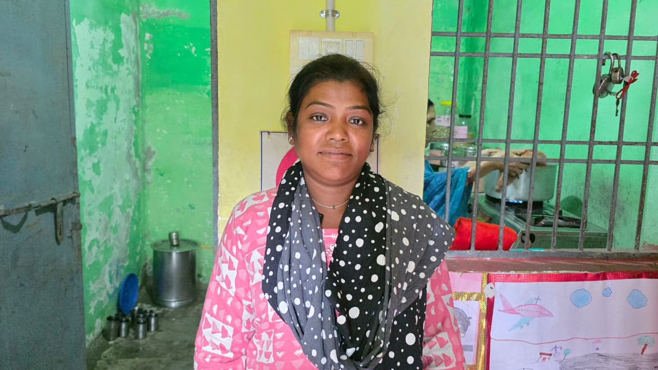 सक्षम योजना से बिंदिया को मिला आर्थिक संबल, किराना दुकान ने बदली जिंदगी सक्षम योजना से बिंदिया को मिला आर्थिक संबल, किराना दुकान ने बदली जिंदगी