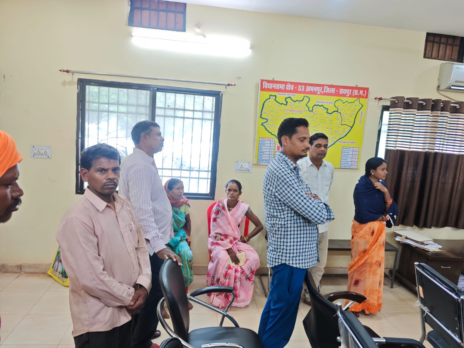 प्रधानमंत्री आवास योजना-ग्रामीण के हितग्राहियों को समय-सीमा में आवास पूर्ण करने के निर्देश प्रधानमंत्री आवास योजना-ग्रामीण के हितग्राहियों को समय-सीमा में आवास पूर्ण करने के निर्देश