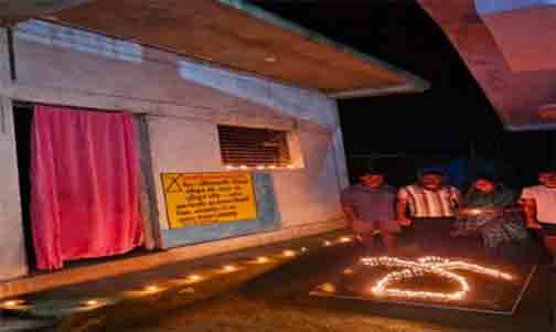 सेवा संकल्प अभियान: नारायणपुर में पीएम आवासों पर जले दीप सेवा संकल्प अभियान: नारायणपुर में पीएम आवासों पर जले दीप
