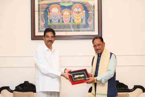 मुख्यमंत्री साय ने ओडिशा के राज्यपाल डॉ. हरि बाबू कंभमपति से की शिष्टाचार भेंट मुख्यमंत्री साय ने ओडिशा के राज्यपाल डॉ. हरि बाबू कंभमपति से की शिष्टाचार भेंट