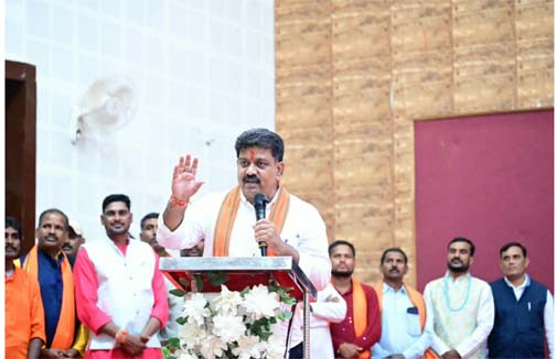 लोक कलाकार कल्याण संघ के शपथ ग्रहण समारोह में उप मुख्यमंत्री विजय शर्मा हुए शामिल लोक कलाकार कल्याण संघ के शपथ ग्रहण समारोह में उप मुख्यमंत्री विजय शर्मा हुए शामिल