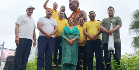 एकात्म मानववाद सिद्धांत के प्रणेता पंडित दीनदयाल उपाध्याय का 125वीं जयंती पर महापौर मीनल ने किया सादर नमन एकात्म मानववाद सिद्धांत के प्रणेता पंडित दीनदयाल उपाध्याय का 125वीं जयंती पर महापौर मीनल ने किया सादर नमन