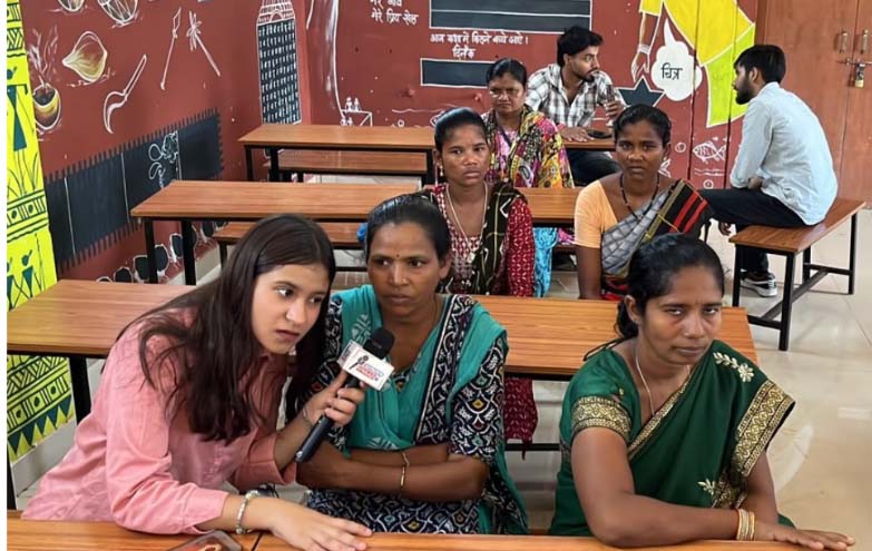 जहां कभी खौफ था, वहां है अब उम्मीद की रोशनी, दिल्ली से आए इंफ्लुएंसर्स ने देखी बदलते बस्तर की तस्वीर जहां कभी खौफ था, वहां है अब उम्मीद की रोशनी, दिल्ली से आए इंफ्लुएंसर्स ने देखी बदलते बस्तर की तस्वीर
