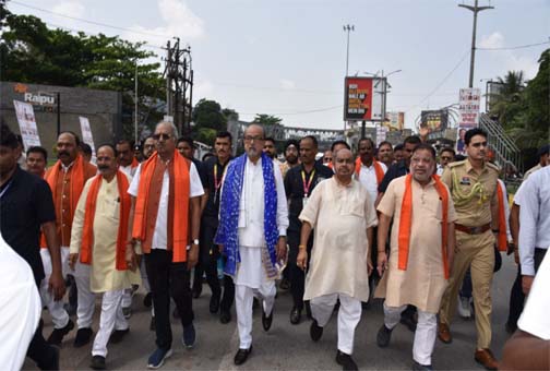 नशा मुक्त भारत के संकल्प के साथ राज्यपाल डेका ने की पदयात्रा नशा मुक्त भारत के संकल्प के साथ राज्यपाल डेका ने की पदयात्रा