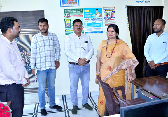 राज्य बाल अधिकार संरक्षण आयोग की अध्यक्ष डॉ. वर्णिका शर्मा ने किया बालोद चाइल्ड हेल्पलाइन केंद्र का निरीक्षण राज्य बाल अधिकार संरक्षण आयोग की अध्यक्ष डॉ. वर्णिका शर्मा ने किया बालोद चाइल्ड हेल्पलाइन केंद्र का निरीक्षण