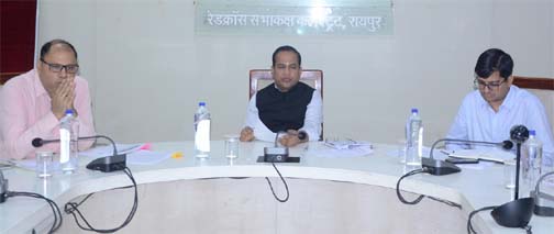 कलेक्टर डॉ. गौरव सिंह ने ली समय-सीमा की फॉलो-अप बैठक कलेक्टर डॉ. गौरव सिंह ने ली समय-सीमा की फॉलो-अप बैठक