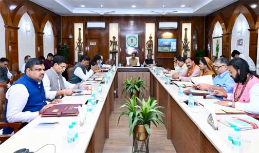 प्रधानमंत्री नरेन्द्र मोदी के 25 वर्षों के निरंतर नेतृत्व पर छत्तीसगढ़ मंत्रिपरिषद ने पारित किया अभिनंदन प्रस्ताव प्रधानमंत्री नरेन्द्र मोदी के 25 वर्षों के निरंतर नेतृत्व पर छत्तीसगढ़ मंत्रिपरिषद ने पारित किया अभिनंदन प्रस्ताव