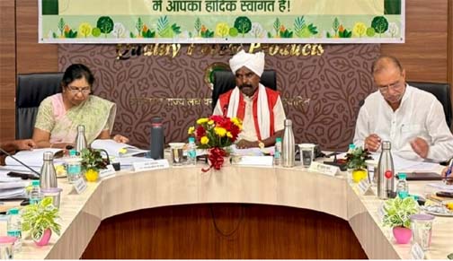 समिति प्रबंधकों और फड़मुंशियों को मिलेगी 2-2 लाख रुपए की सामाजिक सुरक्षा बीमा समिति प्रबंधकों और फड़मुंशियों को मिलेगी 2-2 लाख रुपए की सामाजिक सुरक्षा बीमा