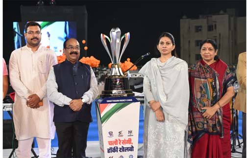 देश में खेलों को बढ़ावा देने के लिए बड़े पैमाने पर हो रहा आयोजन - केंद्रीय खेल राज्य मंत्री डॉ.खड़से देश में खेलों को बढ़ावा देने के लिए बड़े पैमाने पर हो रहा आयोजन - केंद्रीय खेल राज्य मंत्री डॉ.खड़से