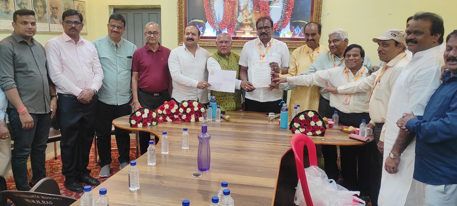 अगले माह रायपुर में आयोजित राष्ट्रीय सम्मेलन में तेलुगुभाषी दिखाएंगे जनबल अगले माह रायपुर में आयोजित राष्ट्रीय सम्मेलन में तेलुगुभाषी दिखाएंगे जनबल