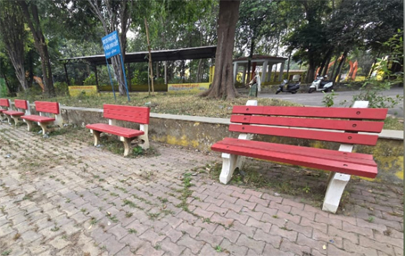 खमतराई मुक्तिधाम में सफाई कर नागरिको की सुविधा हेतु कुर्सियां लगाई गई खमतराई मुक्तिधाम में सफाई कर नागरिको की सुविधा हेतु कुर्सियां लगाई गई