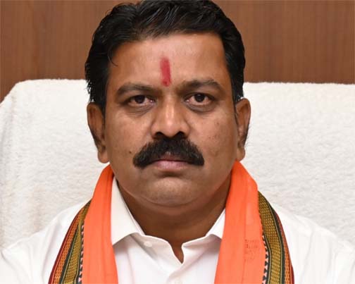 दीपावली से पहले बस्तर को सड़क विकास की बड़ी सौगात, 485 बसाहटों को मिलेगी बारहमासी सड़कें दीपावली से पहले बस्तर को सड़क विकास की बड़ी सौगात, 485 बसाहटों को मिलेगी बारहमासी सड़कें