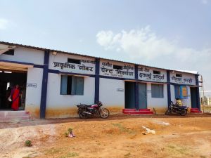  गोबर पेंट से सुसज्जित हो रहे हैं जिले के शासकीय कार्यालय एवं भवन