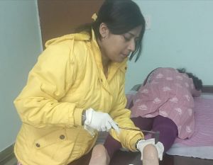 मांसपेशियों, जोड़ों की पीड़ा में कारगर है अग्निकर्म, 13 हजार से अधिक मरीजों का किया गया उपचार