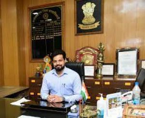 नोडल अधिकारी नियमित रूप से करें गौठानों का भौतिक परीक्षण: कलेक्टर