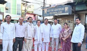 सुभाष चौक से जलेबी चौक तक लगेगा पेवर ब्लॉक, महापौर नीरज पाल ने भूमि पूजन कर, कार्य कराया प्रारंभ